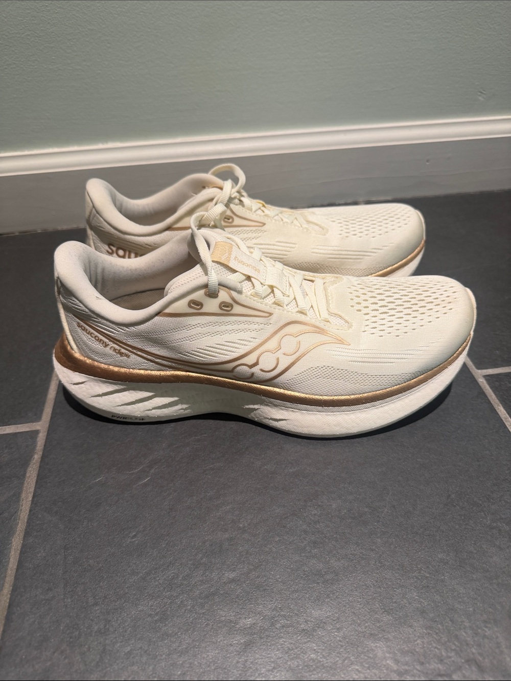 Saucony Women's Athletic Sneakers in Cream with Gold Accents